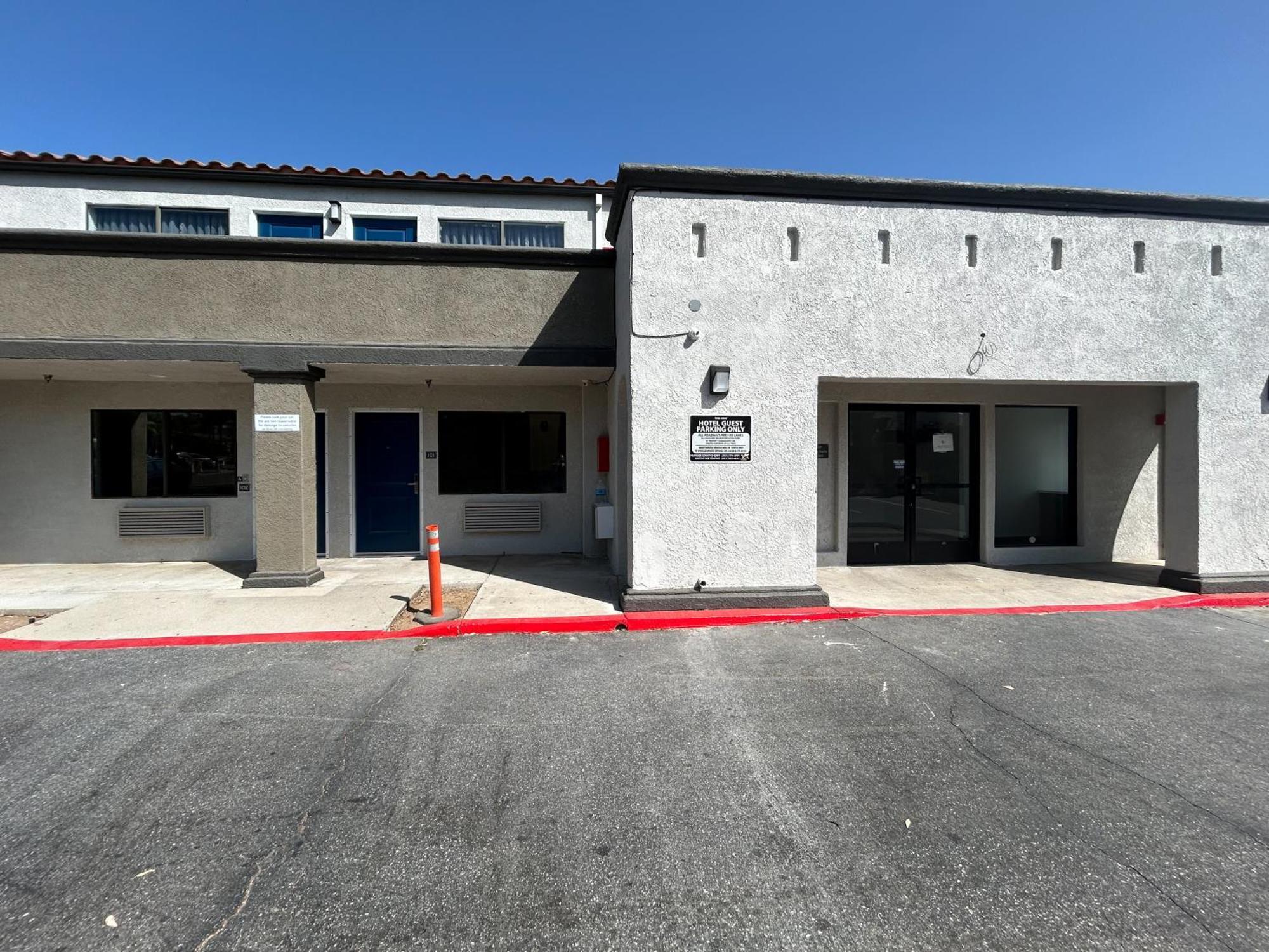 Studio 6 Lake Elsinore, Ca Екстериор снимка